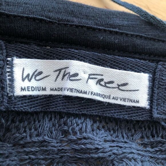 Free People Thien's Hacci Top Sizes XS & M - Picture 12 of 14